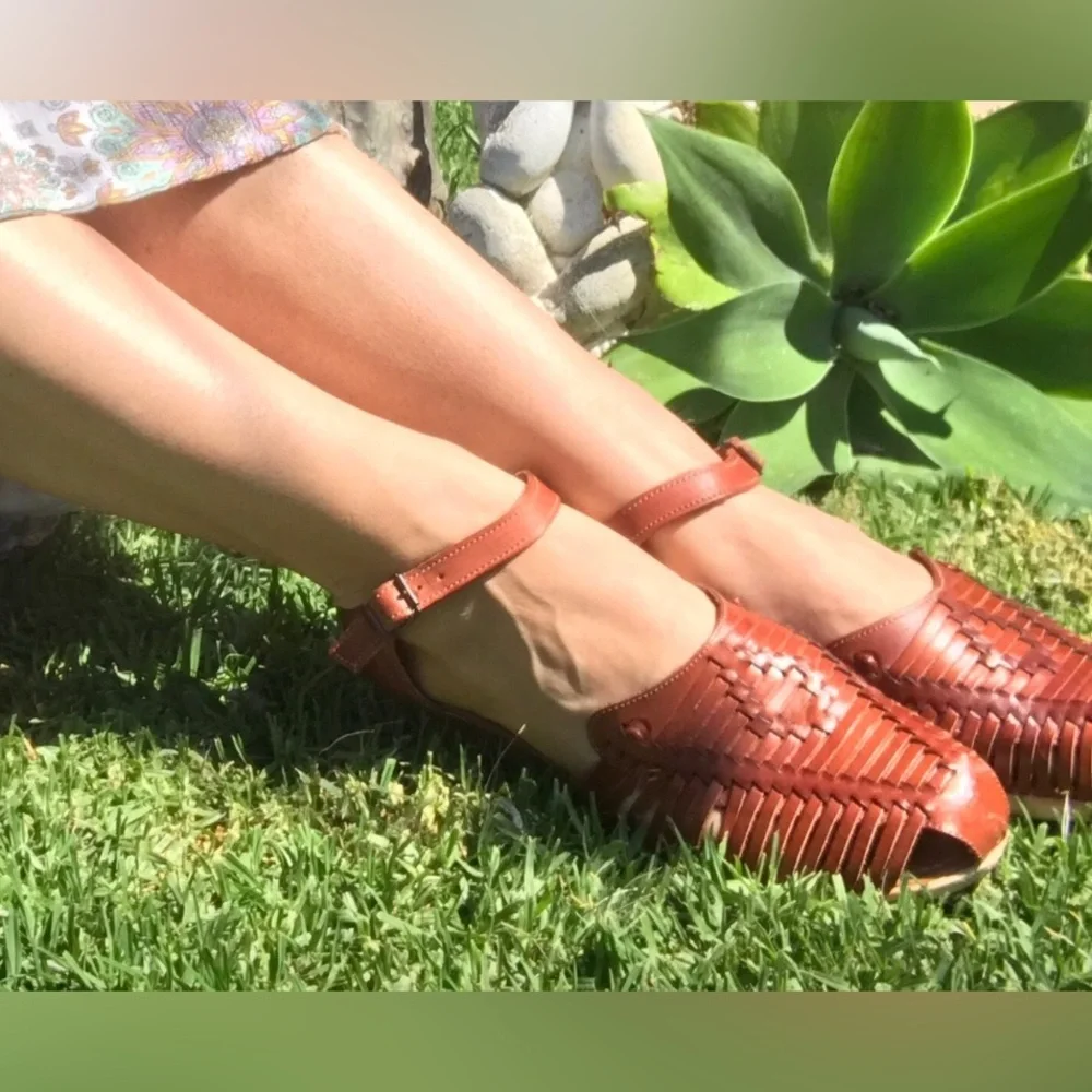MAYA HUARACHES HANDMADE WEDGE SANDALS - Picture 1 of 7